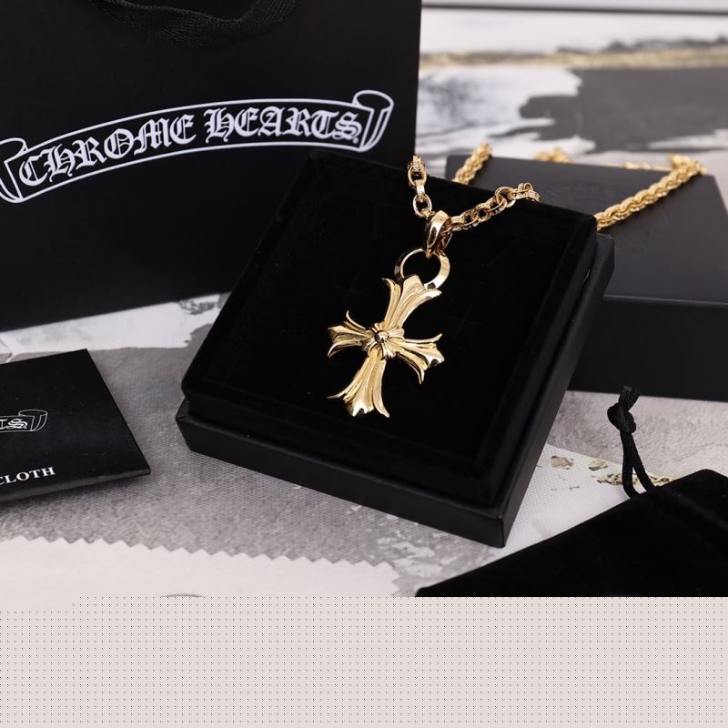 Ch**me He**ts necklaces